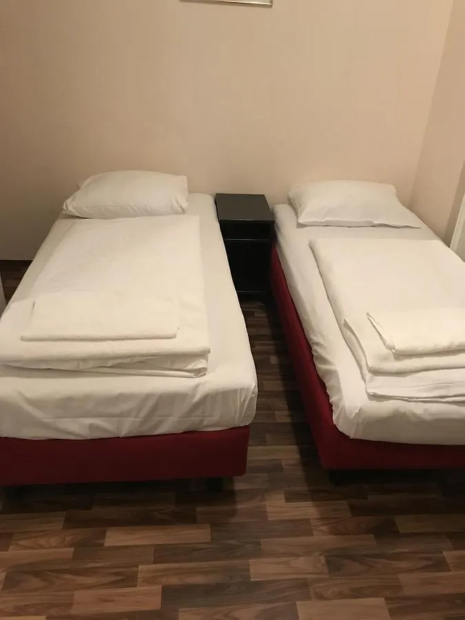 *** Vendégház Pension Alpha - Frankfurt City Central Station Frankfurt am Main Németország